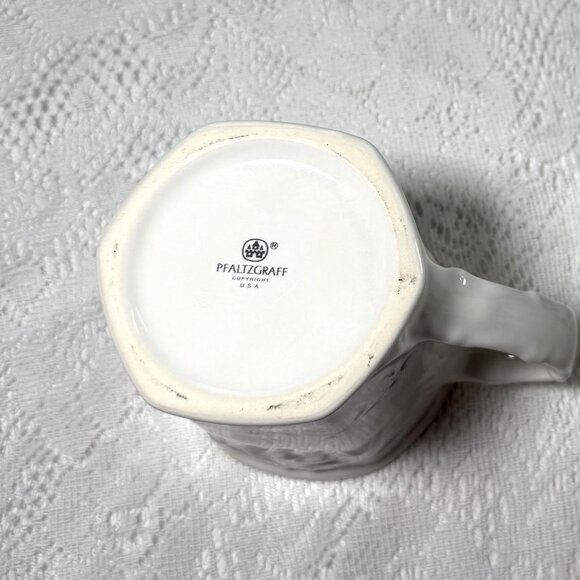 PFALTGRAFF Winterberry Sculpted Mug - Stoneware, Holly & Berries, Scalloped Rim - Picture 3 of 3